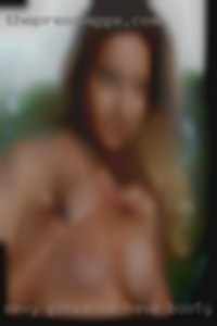 Sexy girls to have booty fun lol!!!!!!